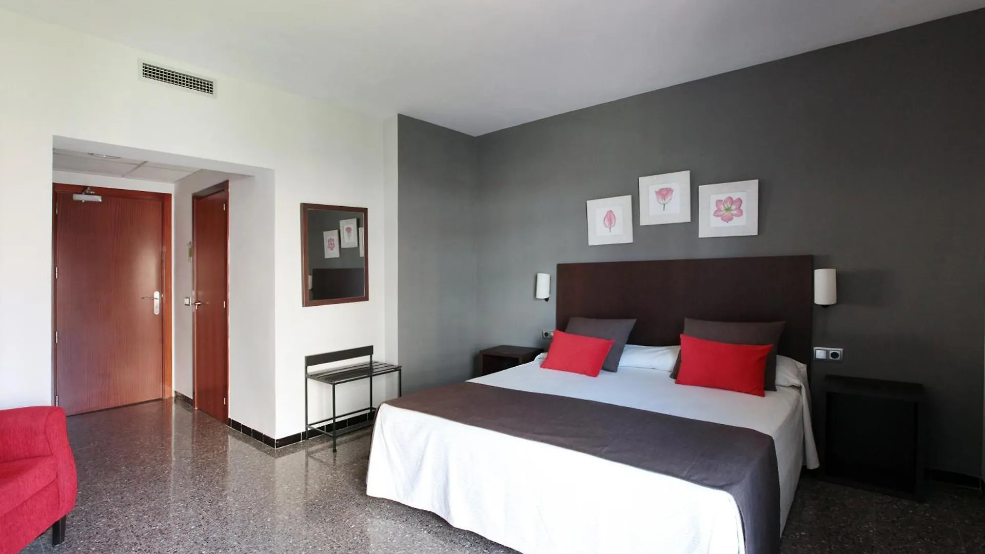 Hotel Marblau Tossa location