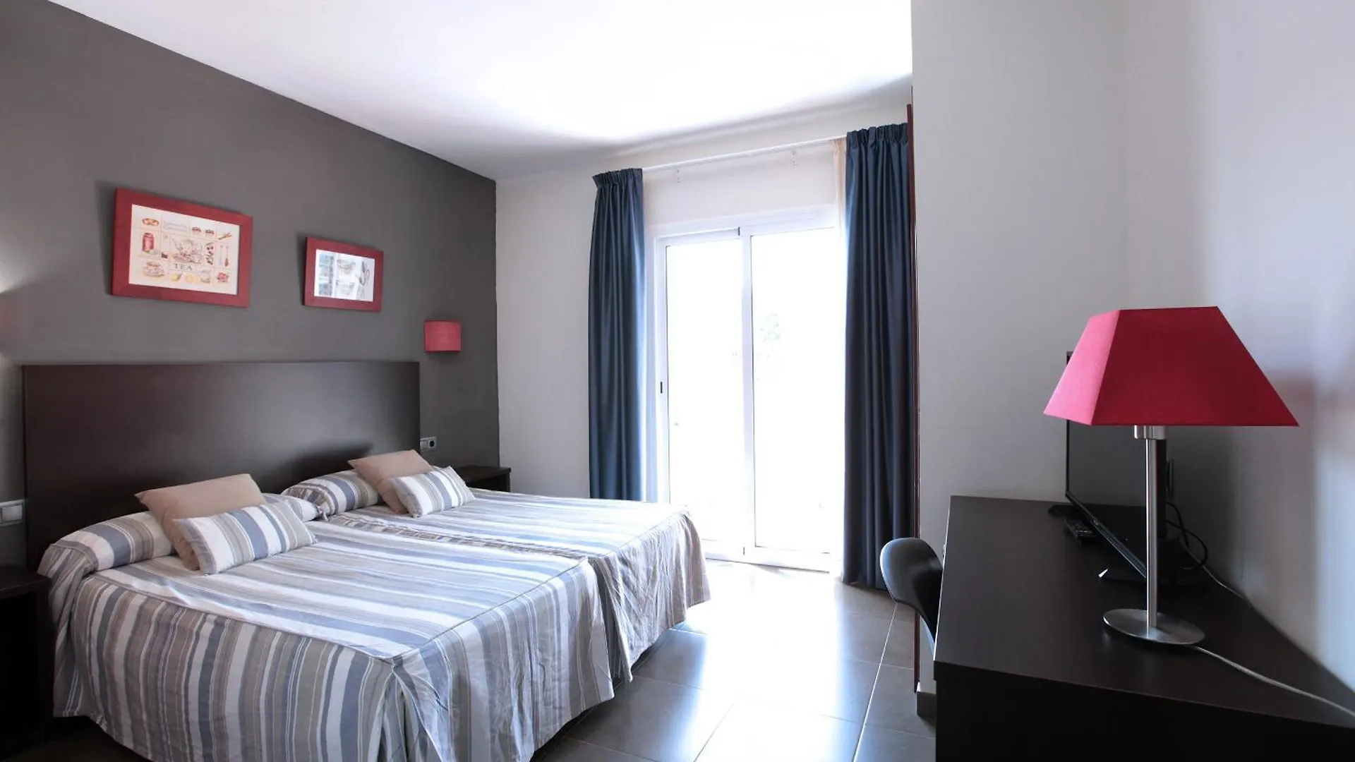 Hotel Marblau Tossa Тосса-де-Мар Испания