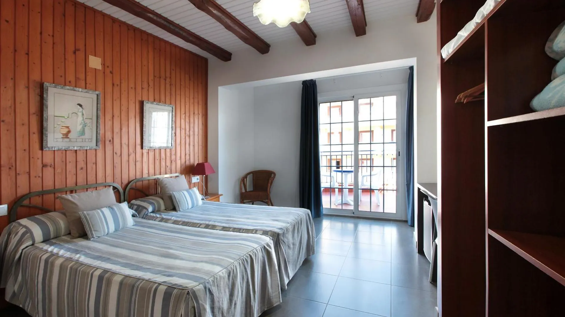 Hotel Marblau Tossa Тосса-де-Мар 2*,  Испания